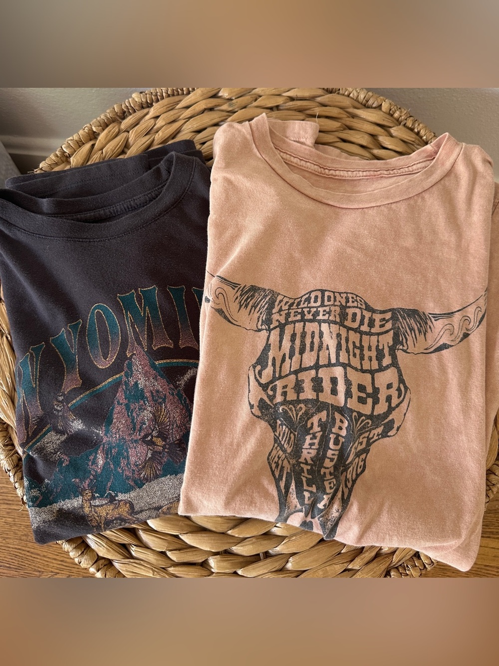 Midnight Rider Graphic Short Sleeve Tee - Pink